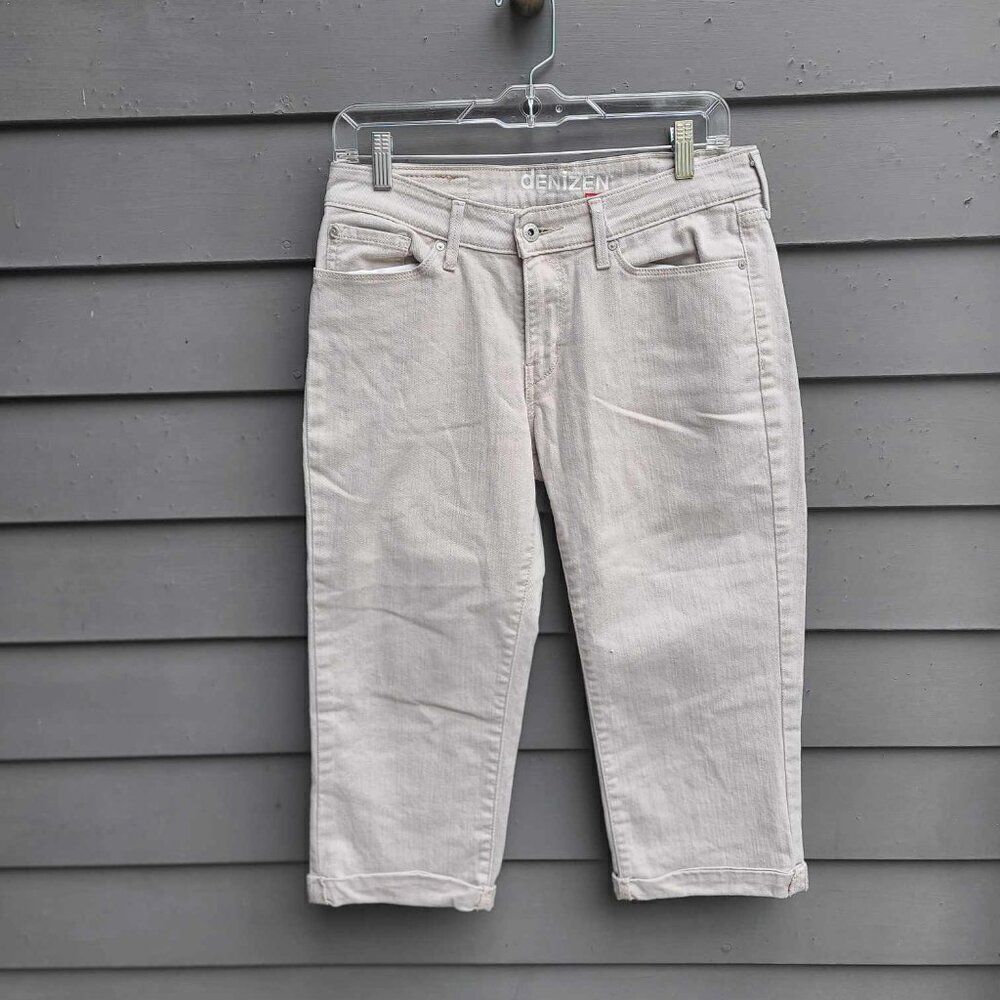 Denizen Levis Tan Cropped Jeans See Measurements